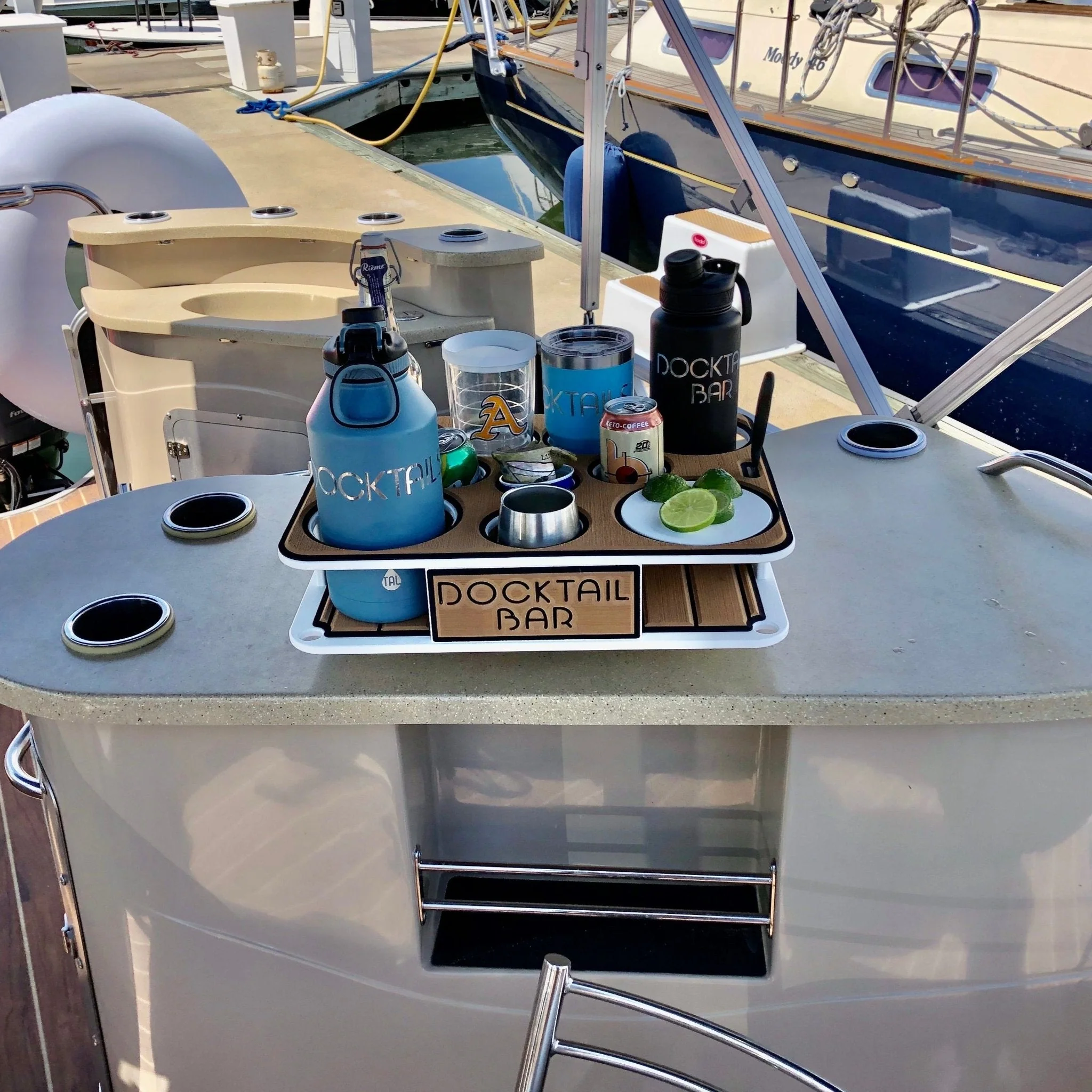 Docktail Boat Table Caddy with SeaSucker Vacuum Mounts - Image 6