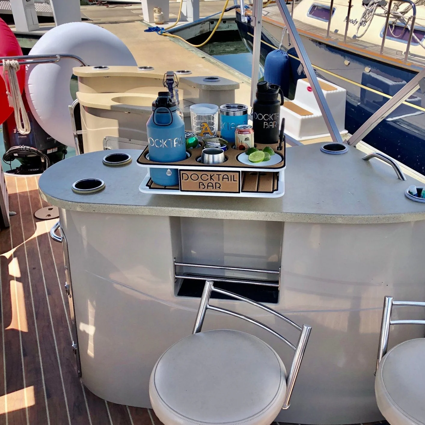 Docktail Boat Table Caddy with SeaSucker Vacuum Mounts - Image 8