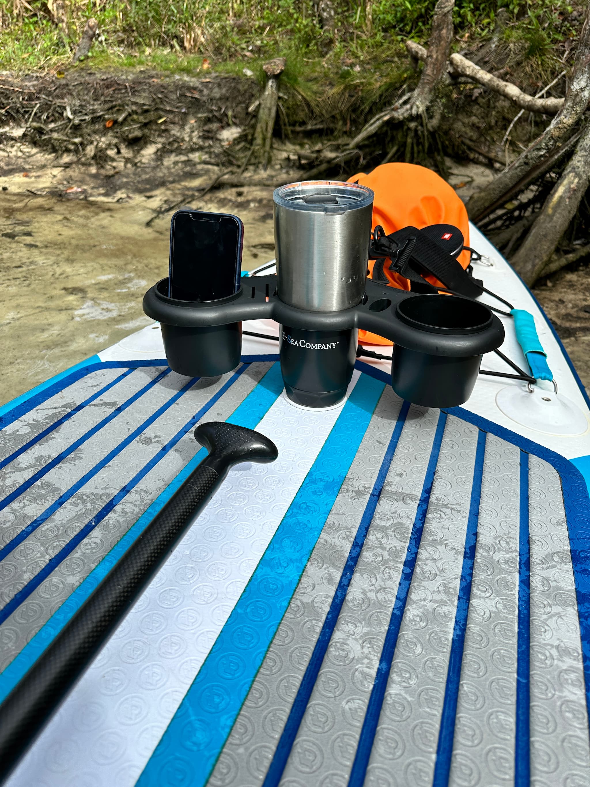 E-Sea Caddy Pro- Multi Cup Suction Mounted Drink Holder-Black - Image 4