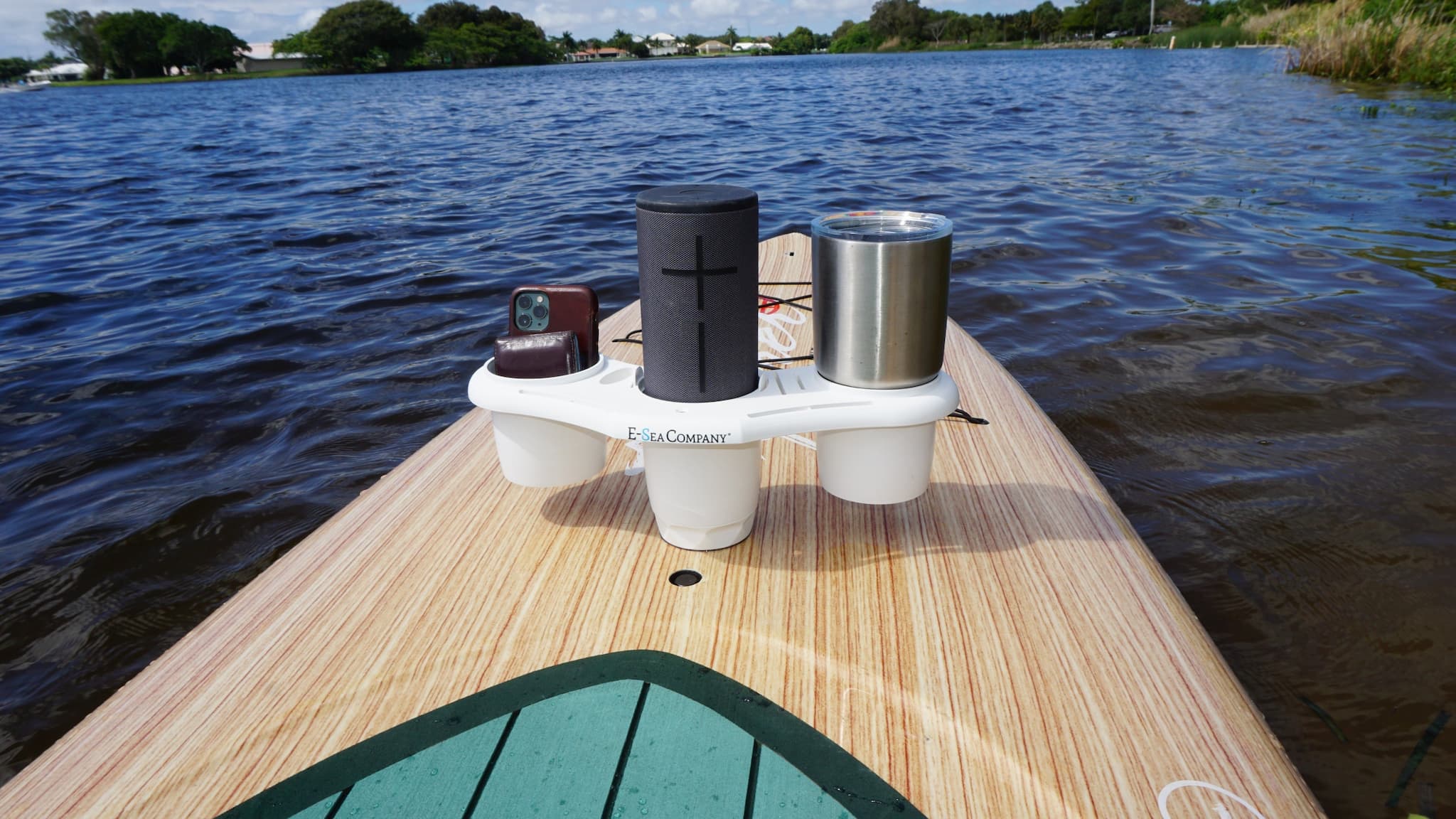 E-Sea Caddy Pro- Multi Cup Suction Mounted Drink Holder-White - Image 4