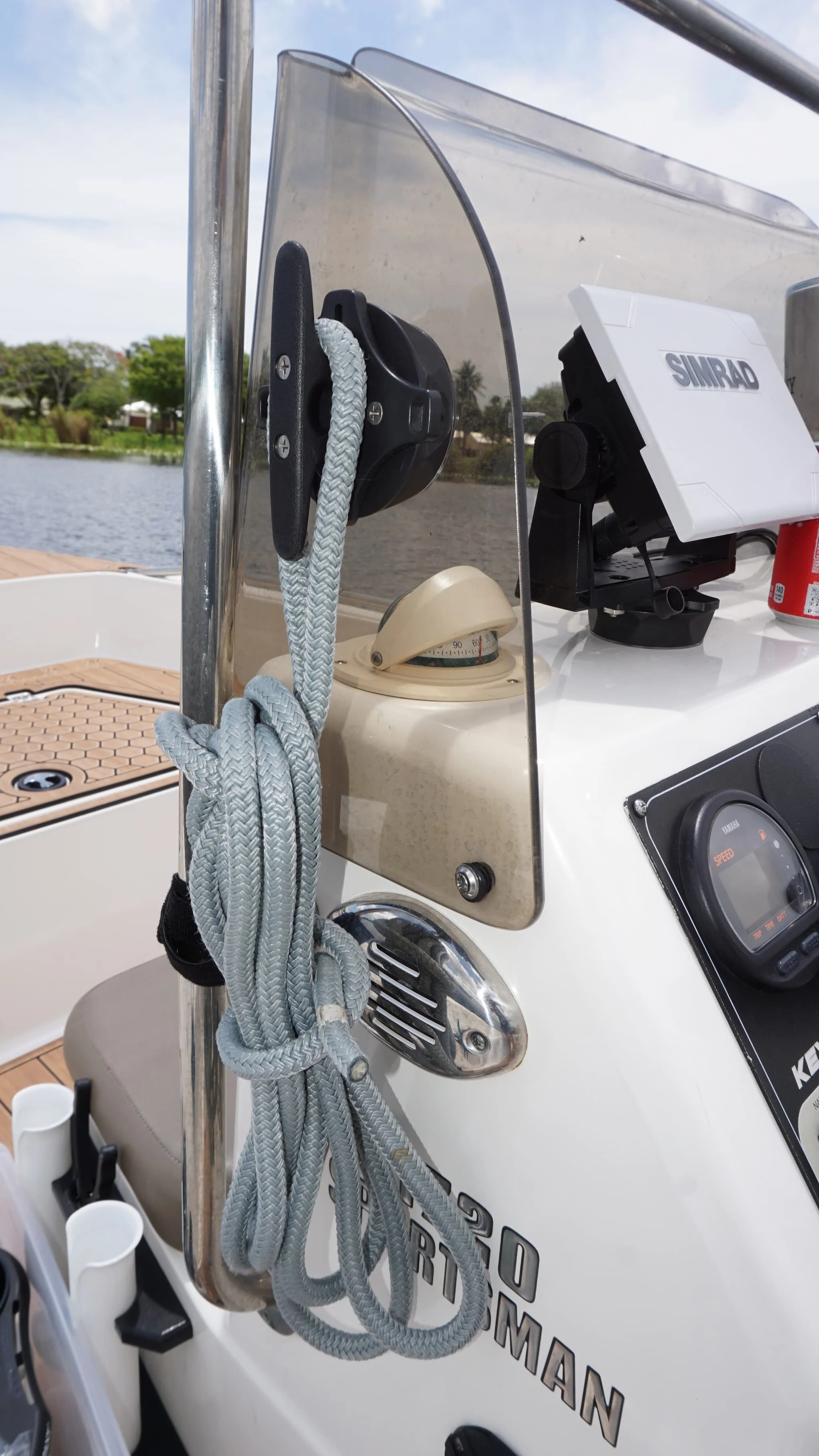 E-Sea Cleat-Suction Mounted Utility Cleat - Image 5