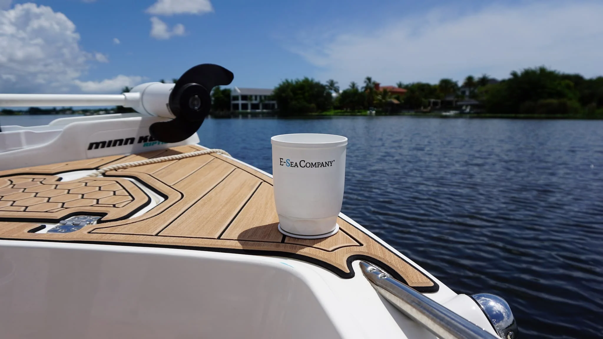 E-Sea Cup Original-Suction Mounted Cup Holder-White - Image 4