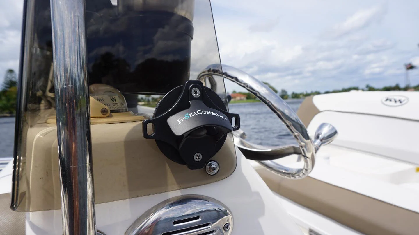 E-Sea Opener-Suction Mounted Bottle Opener - Image 2