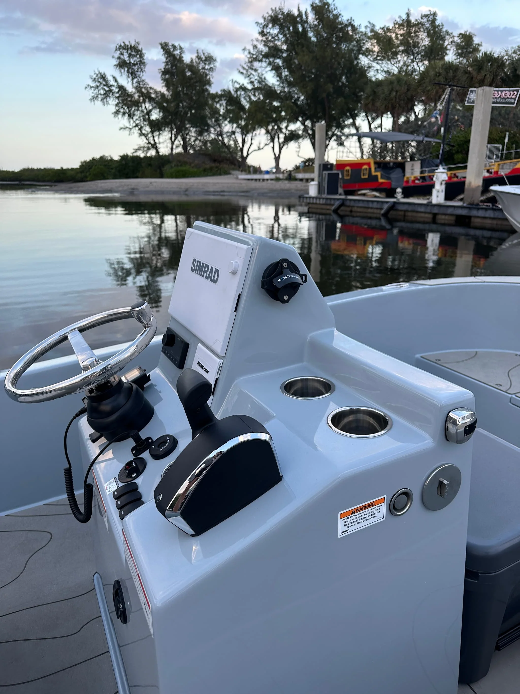 E-Sea Opener-Suction Mounted Bottle Opener - Image 7