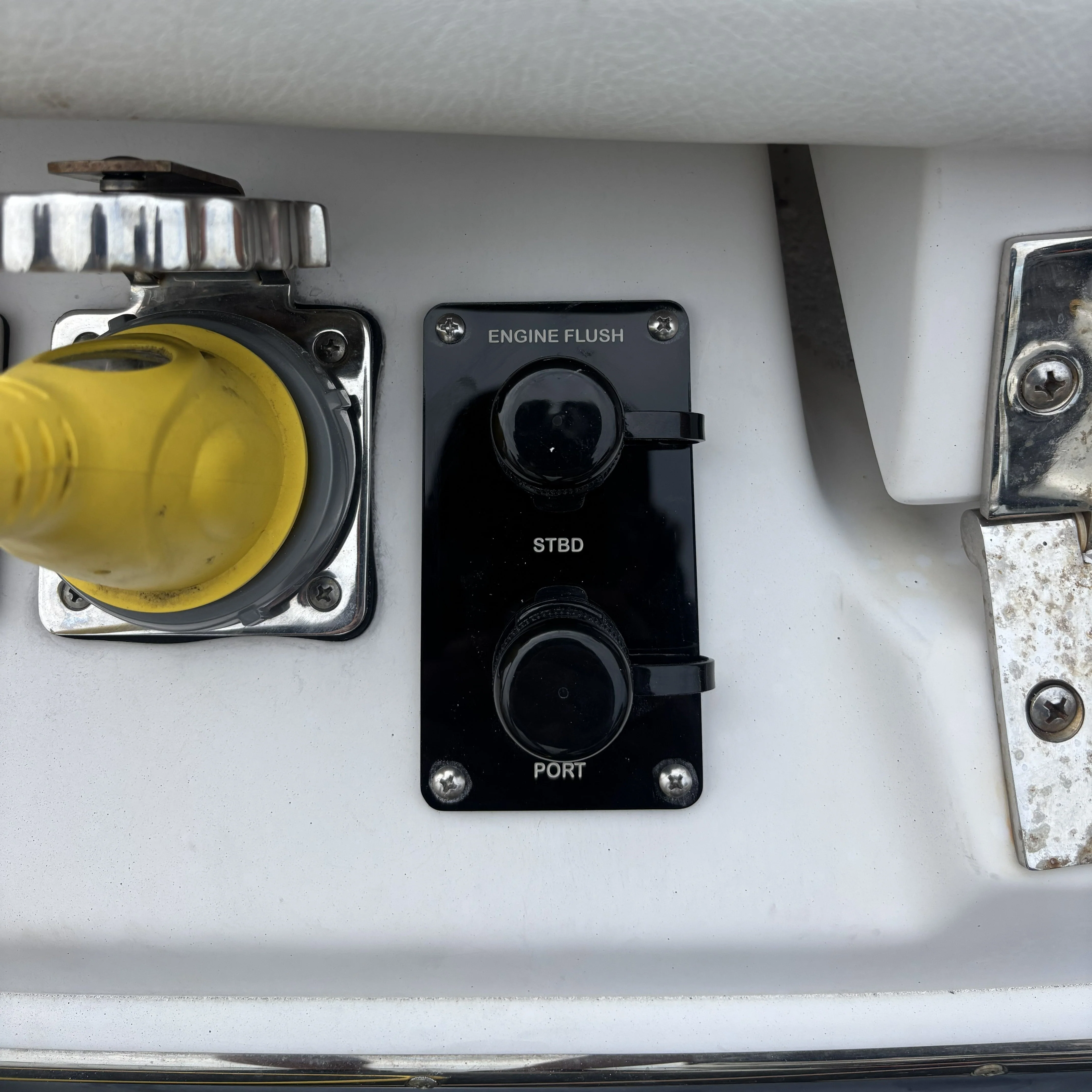 Flush Port Reroute - White Acrylic - Image 2