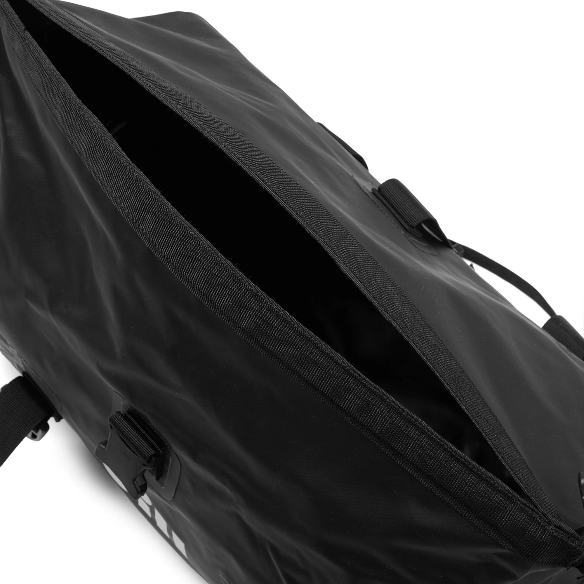Gill Voyager Duffel Bag 30L - Image 5