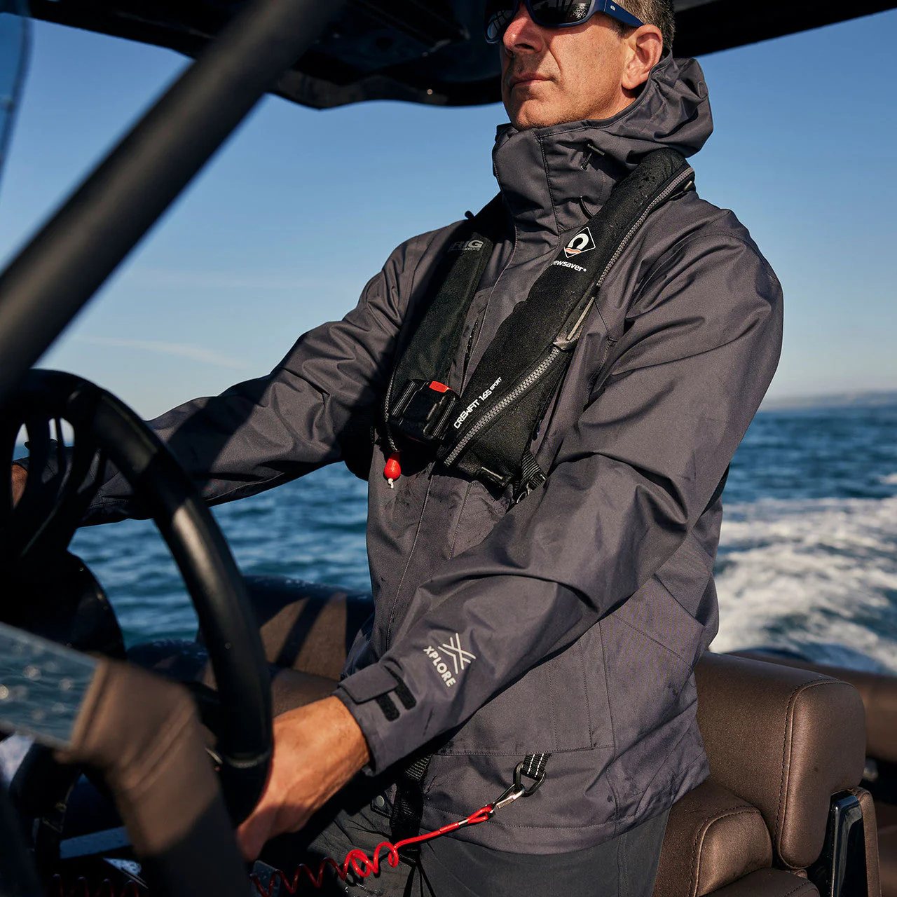 Gill Aspect Jacket - Image 11