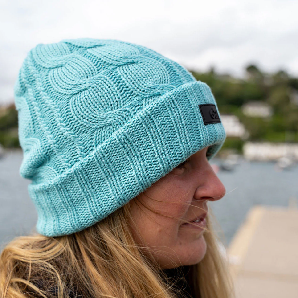 Gill Cable Knit Beanie - Image 4