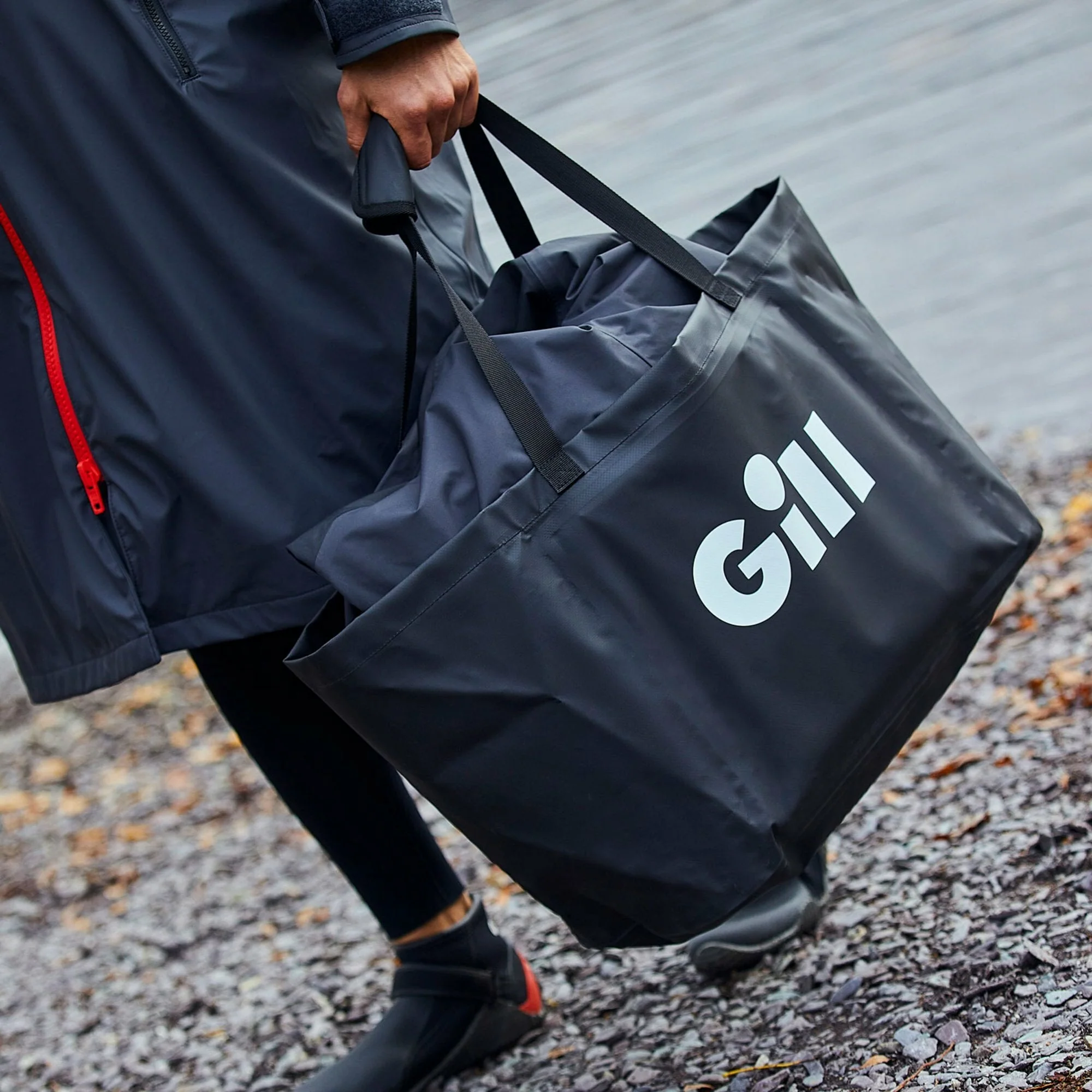 Gill Changing Mat & Wet Bag - Image 3