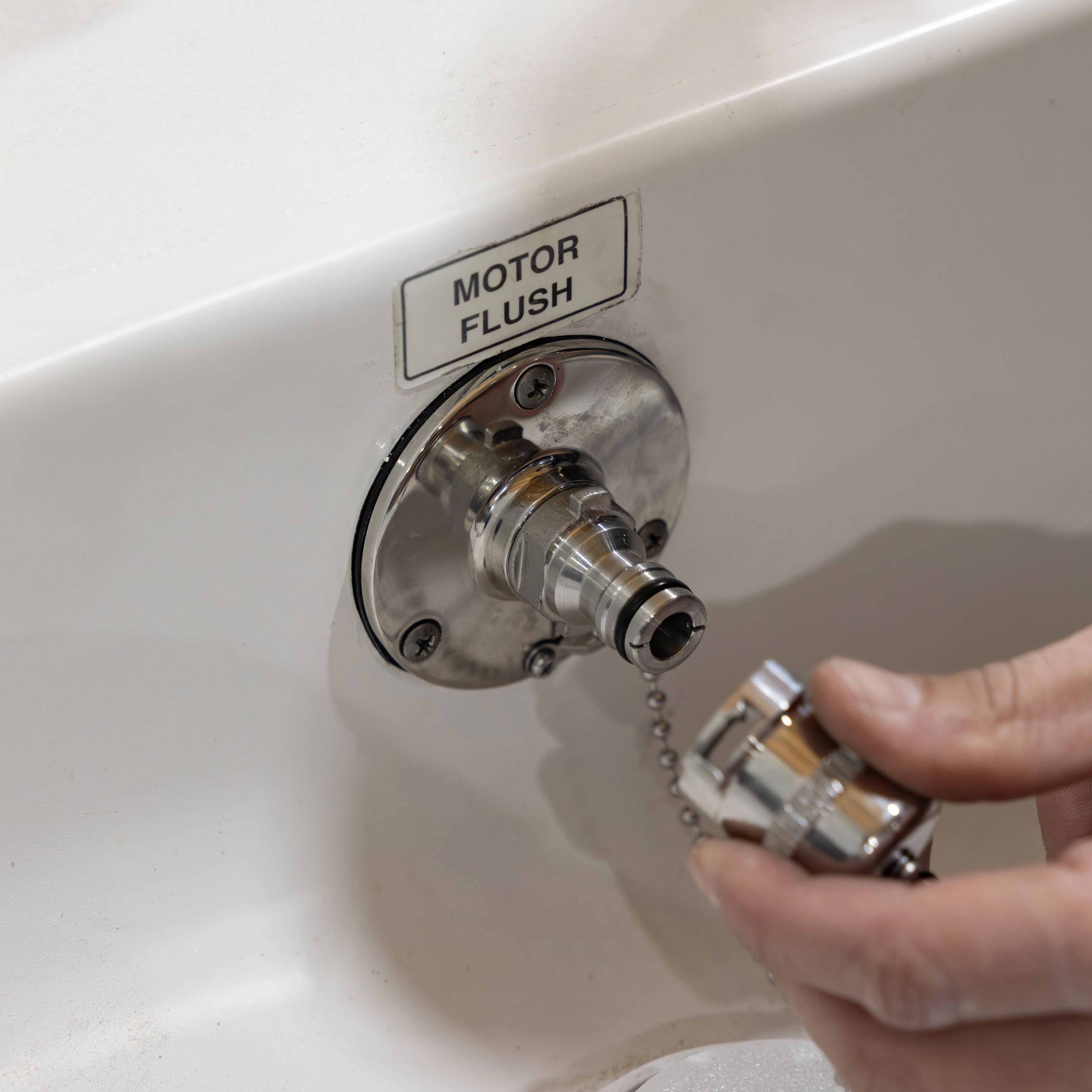 Quick Connect Water Fitting - Image 6