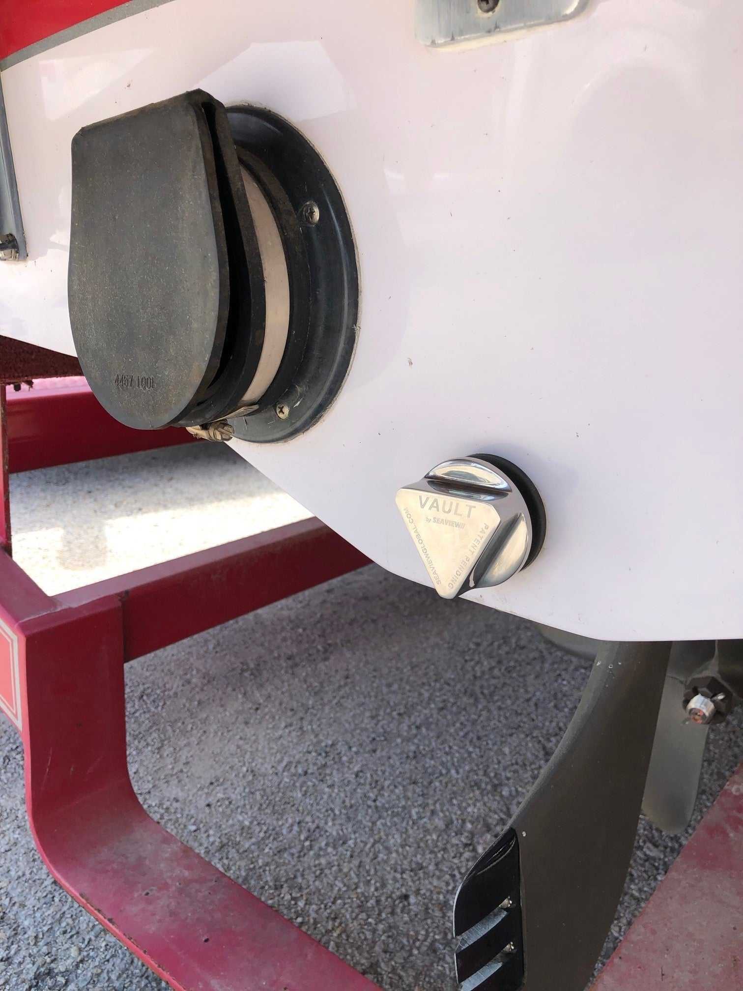 Vault Pro Drain Plug (S.S.) - Image 3